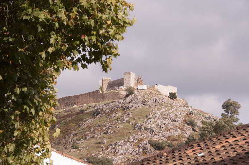 Hospederia Reina De Los Angeles Aracena Extérieur photo